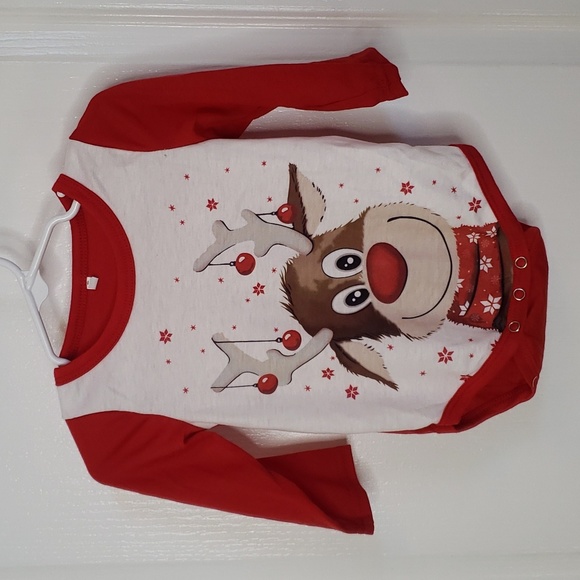 Reindeer Holiday Christmas Onesie Size 24M NWOT - Picture 1 of 2